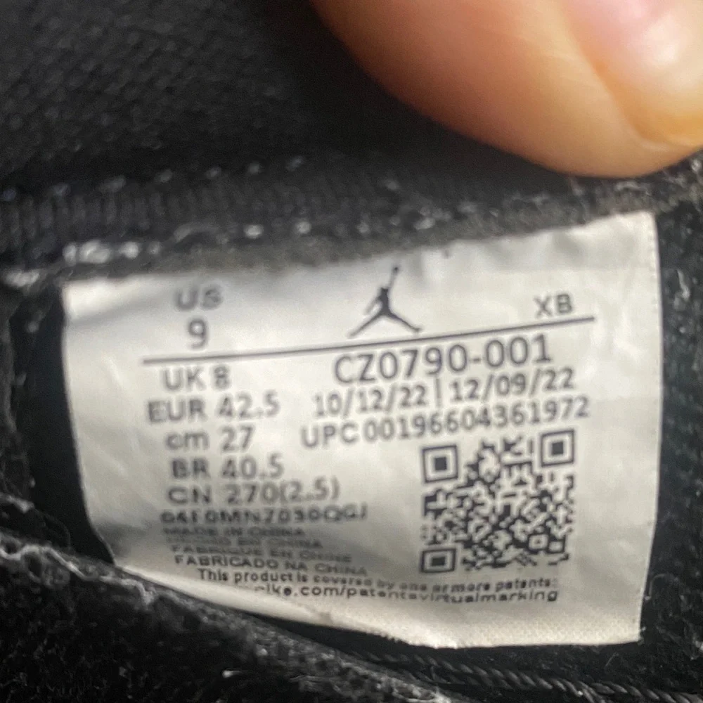 Nike Air Jordan 1 Low Elephant Print - Black, Gray & White